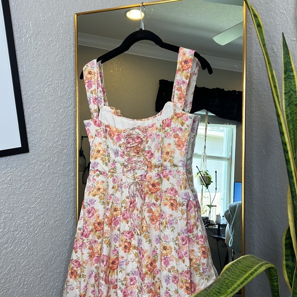HOUSE OF CB 'Saira' Ivory Floral Midi Sundress NWOT - Picture 8 of 9